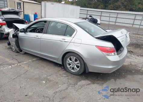 2009 Honda Accord 2.4 Lx-P z USA, uszkodzony, nr VIN 1HGCP26489A084589